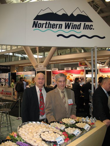 International Boston Seafood Show 2007. Руководство компании Northern Wind Inc. на стенде компании